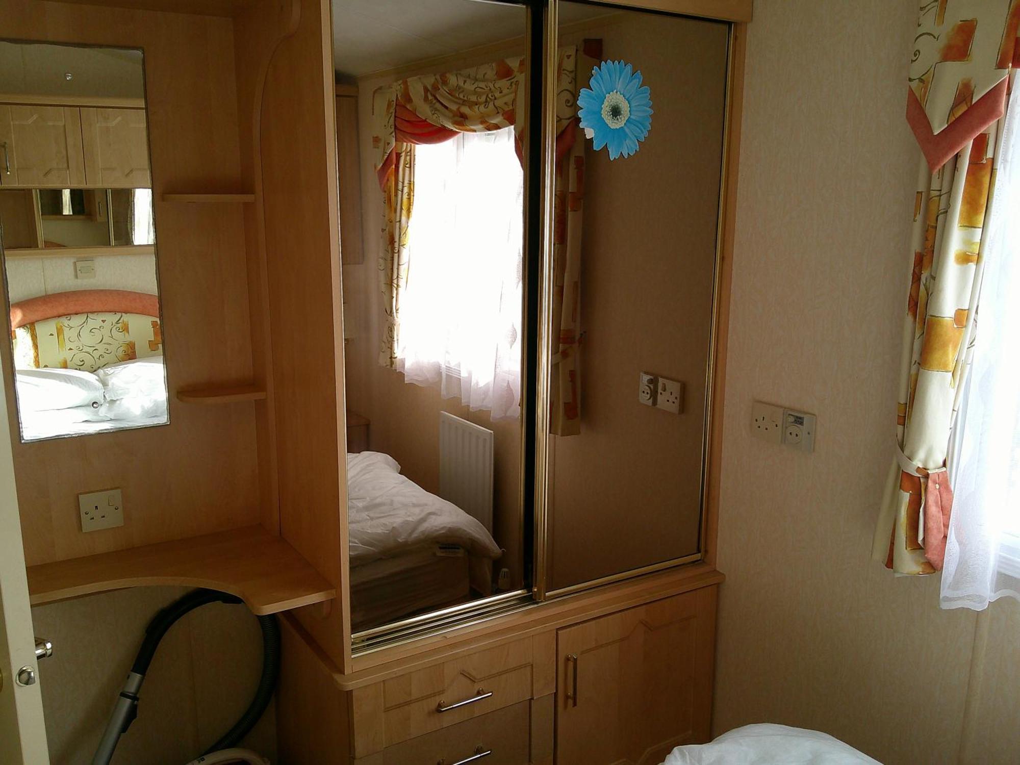 8 Berth Central Heated Golden Palm Чапел-Сент-Леонардс Экстерьер фото